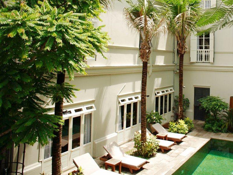 Eugenia Hotel & Spa Bangkok Exterior photo