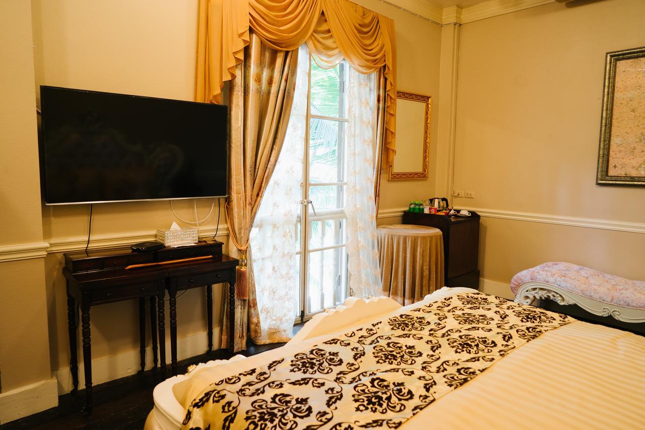 Eugenia Hotel & Spa Bangkok Exterior photo